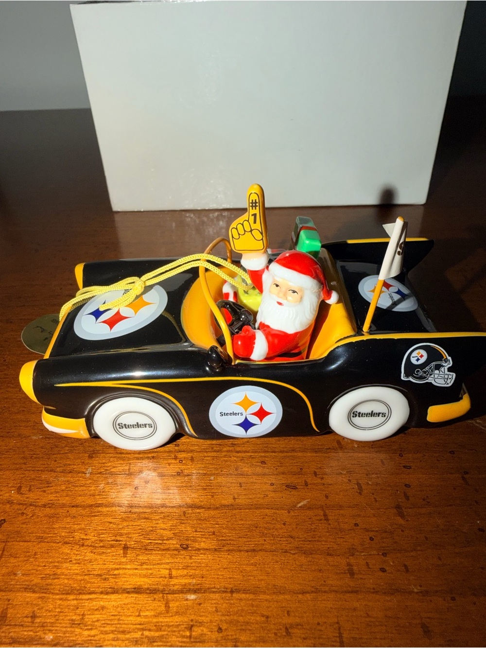 Danbury Mint Pittsburgh Steelers 2010 Victory Car Ornament
